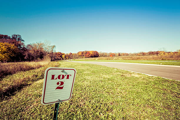 istock Lot for sale sign 501124628