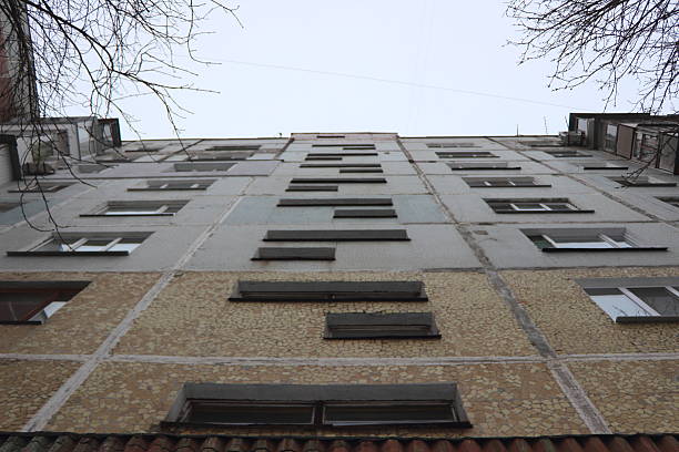 istock the House looks to the sky 501154813