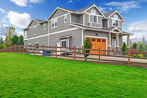 istock House exterior with curb appeal 501156487