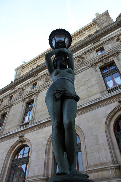 sensual luz - opera garnier european culture vertical tourist fotografías e imágenes de stock