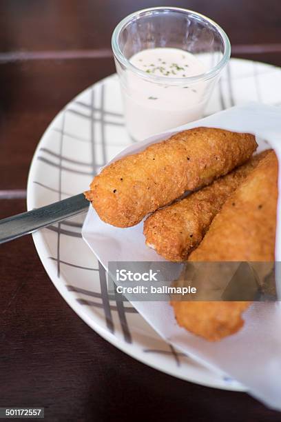 Stampelle E Formaggio Dip - Fotografie stock e altre immagini di Bastone - Bastone, Cibo, Composizione verticale