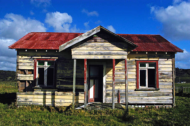 istock Deserted Farm House, NZ 501194452