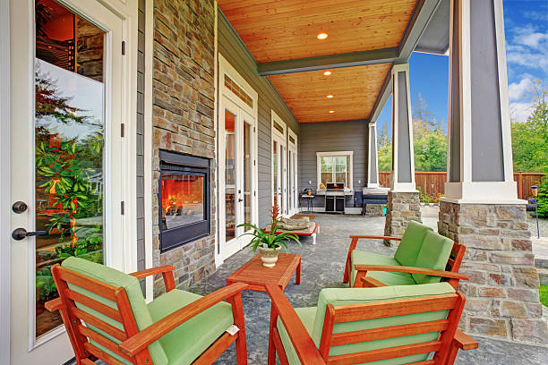 istock Cozy backyard with fireplace in luxury house 501195983