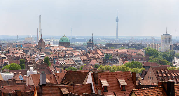 blick von der burg von nürnberg - nürnberg stock-fotos und bilder