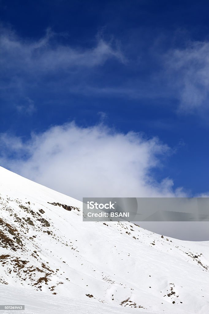 Hors-piste les pistes à nice jour - Photo de Au-dessus de libre de droits