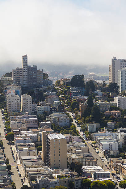 vue sur la ville de san francisco à la journée - carole lombard photos et images de collection