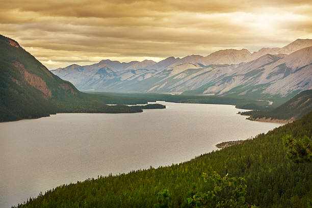 istock Northern British Columbia Canada Landscape Muncho Lake 501285670
