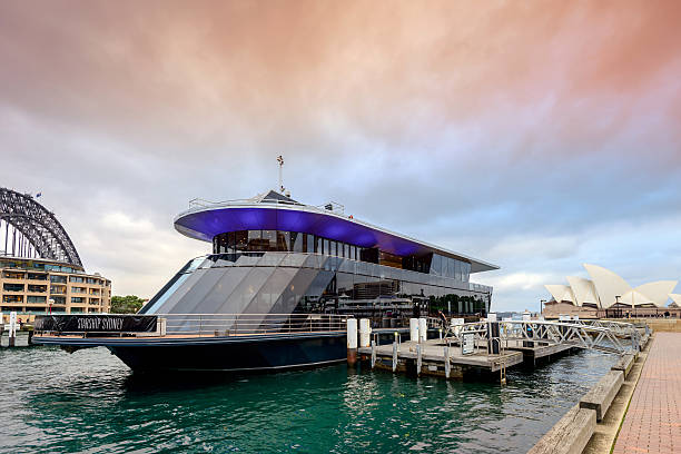 nave stellare sydney crociera nave - celebrity cruise line foto e immagini stock