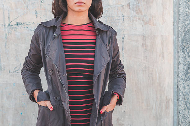 istock Beautiful girl posing in an urban context 501366004