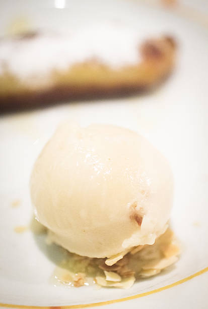 istock Dish of ice cream dessert on restaurant table 501481148