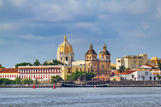 Cityscape of Cartagena Colombia with Church of Saint Peter Claver Cityscape photo of old town Cartagena, Colombia with the Church of Saint Peter Claver. cartagena colombia stock pictures, royalty-free photos & images