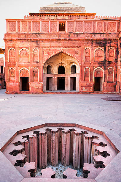 Beautiful ornate fountain at Agra Fort in Agra, India.