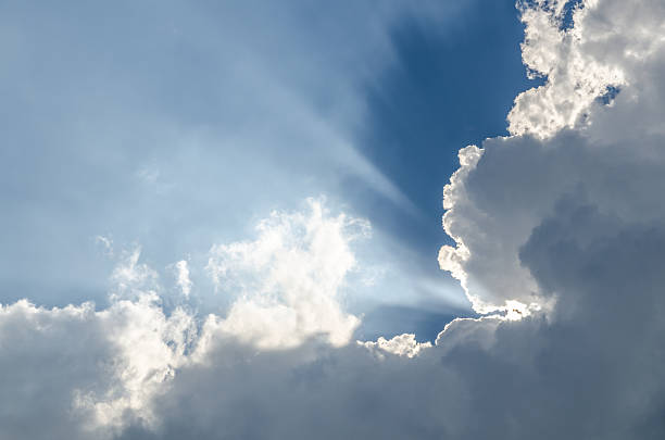 istock Sunbeam over blue sky in sunny day 501485080