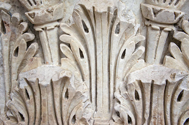 istock Beautiful fragment of an ancient roman column 501512304