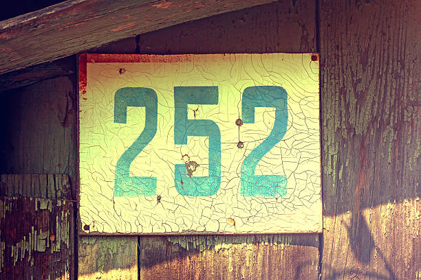 istock Vintage house number two hundred fifty-two 501514687