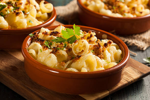 istock Baked Homemade Macaroni and Cheese 501532689