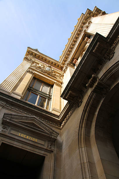 arcos, columnas - opera garnier european culture vertical tourist fotografías e imágenes de stock