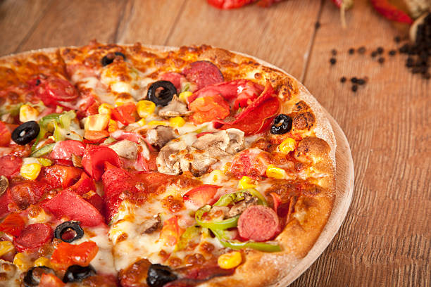 istock Delicious supreme Italian pizza 501570597