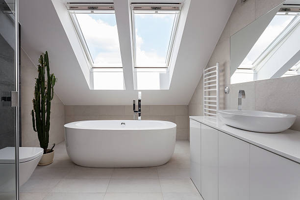 banho livre em branco casa de banho - ceramic light horizontal indoors imagens e fotografias de stock