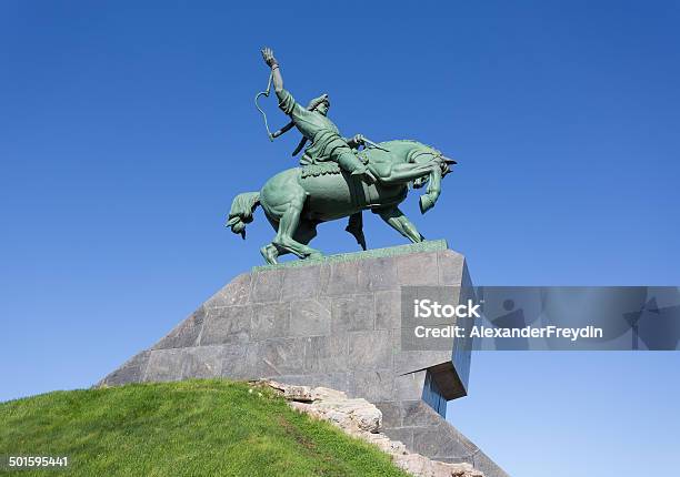 Monumento Ao Herói Nacional De Bashkiria Para Salavat Yulayev - Fotografias de stock e mais imagens de Ufa