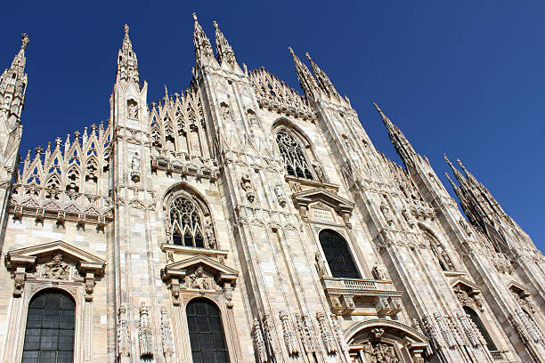di milano, cattedrale duomo di milano, italia - milan italy town square italy cathedral foto e immagini stock