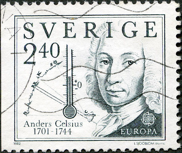 selo postal suécia 1982 mostra anders celsius (1701-1744) - letter c imagens e fotografias de stock