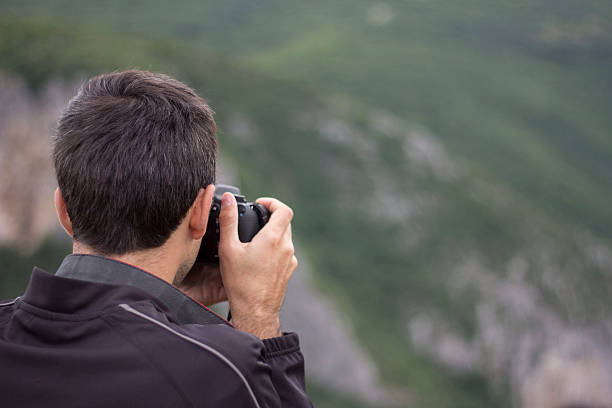istock Mountaineer photographer 501648365