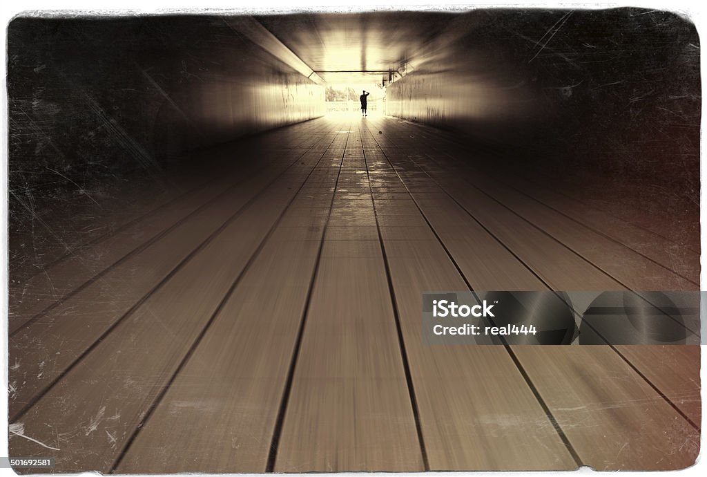 Luce alla fine del Tunnel - Foto stock royalty-free di Astratto
