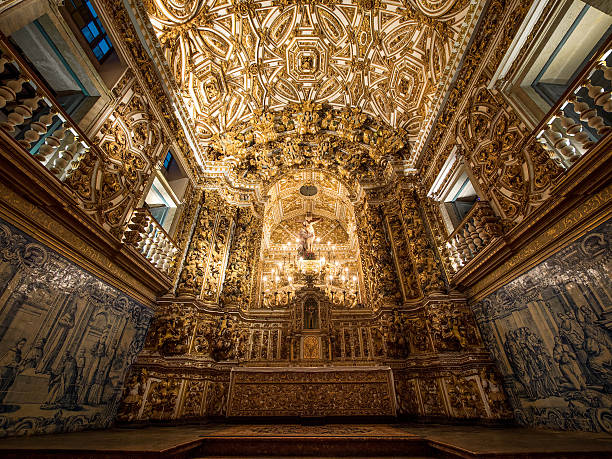 Sao Francisco Church and Convent Altar, Salvador da Bahia, Brazil Altar of the Sao Francisco Church and Convent in Salvador da Bahia, Brazil, one of the finest examples of Baroque architecture and gilt woodwork in the world. sao francisco church bahia state stock pictures, royalty-free photos & images