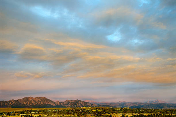 istock Broomfield, Colorado and the Flatiron Mountain Range 501711896