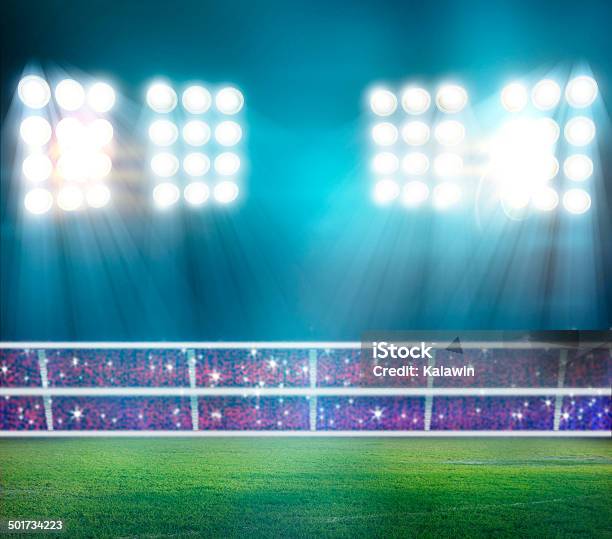 Estadio Foto de stock y más banco de imágenes de Acontecimiento - Acontecimiento, Actividad, Aire libre