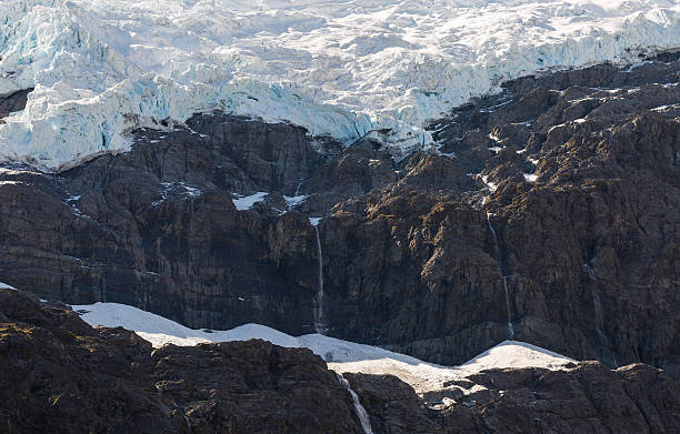 istock Majestic view of Rob Roy Glacier 501775552
