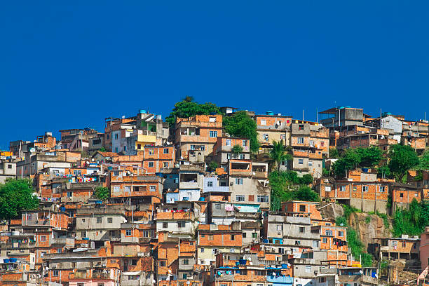 빈민가 리우데자네이루 - slum rio de janeiro poverty brazil 뉴스 사진 이미지