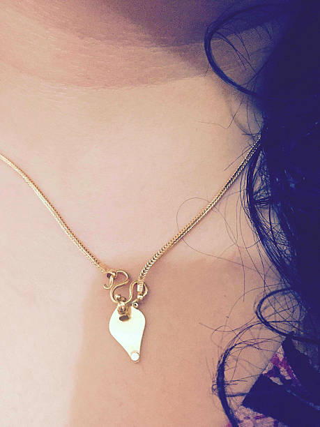 istock The Golden Necklace 501798402