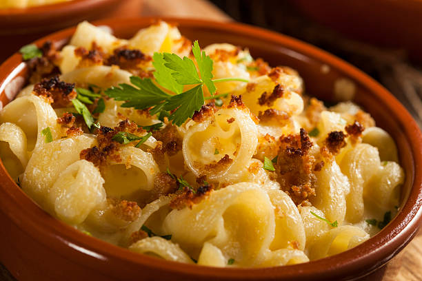 istock Baked Homemade Macaroni and Cheese 501815761