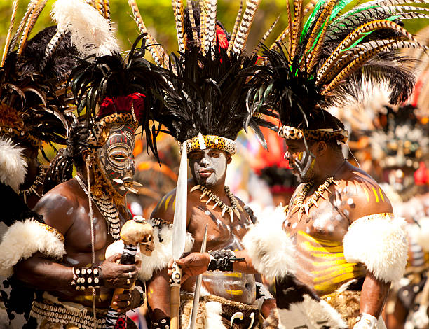 Enga: Swaying dancers at the Enga cultural show in Papua New Guinea's Highlands region