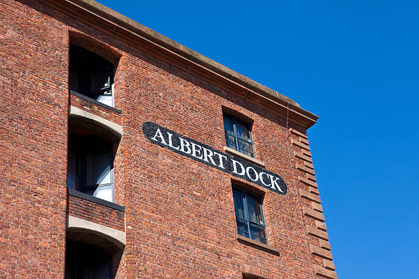 albert dock em liverpool - albert dock - fotografias e filmes do acervo