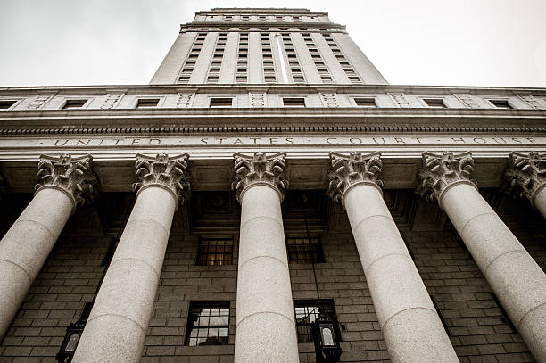 tribunale di new york city - column corinthian government building federal building foto e immagini stock