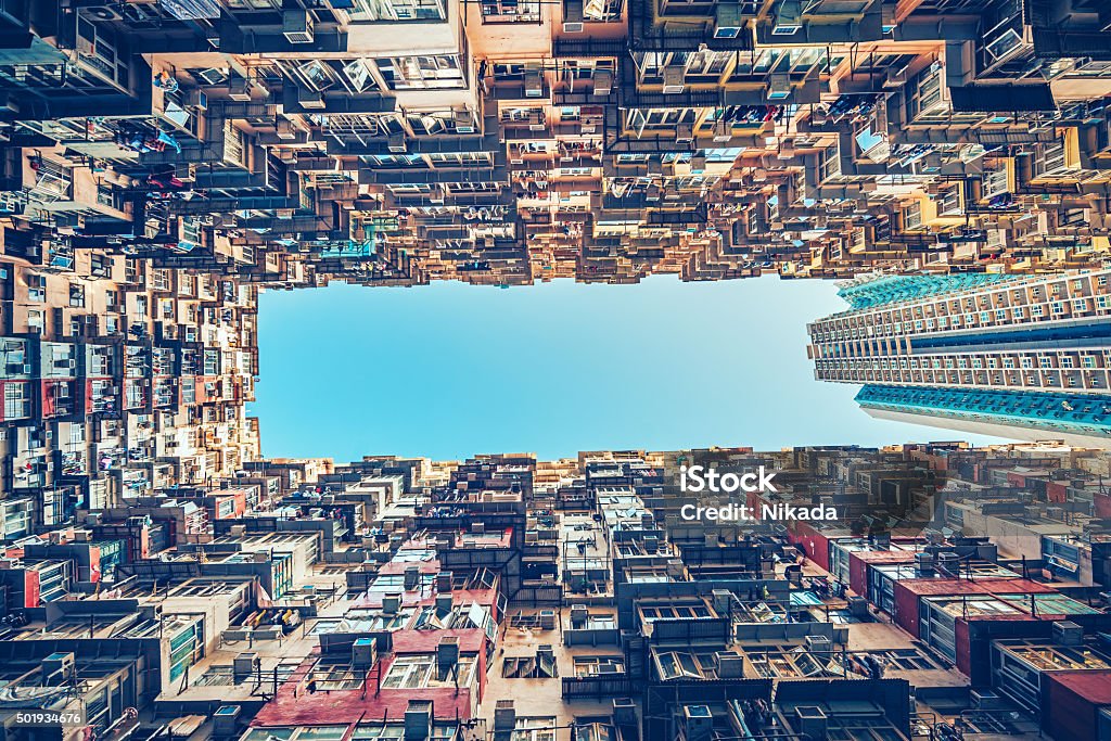 Los edificios de apartamentos en Hong Kong, China - Foto de stock de Hong Kong libre de derechos