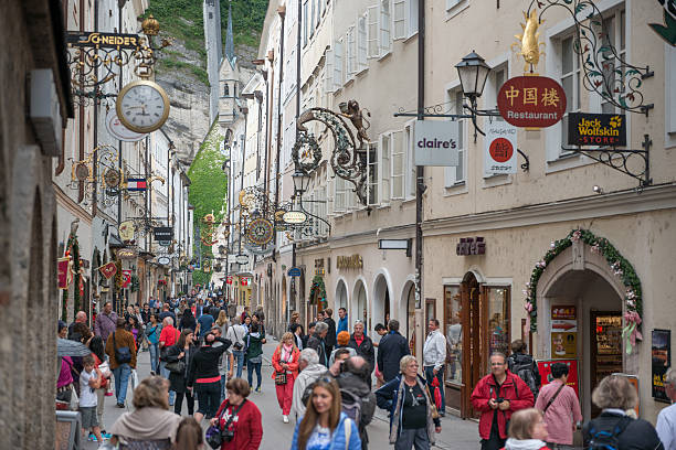 Getreidegasse, Salzburg, Austria Getreidegasse, Salzburg, Austria salzburg stock pictures, royalty-free photos & images