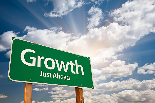 istock Growth Green Road Sign 501962981
