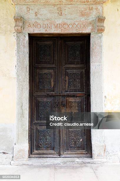 Chiesa Porta Immagine A Colori - Fotografie stock e altre immagini di Cardine - Cardine, Chiesa, Composizione verticale