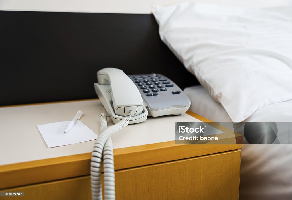 Teléfono en la habitación - Foto de stock de Hotel libre de derechos
