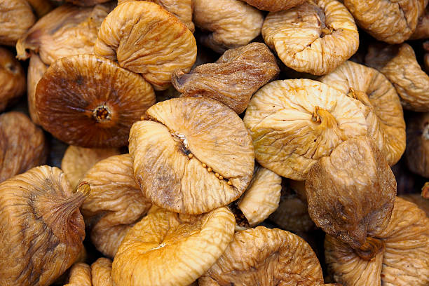 istock Pile of dry figs 502051174