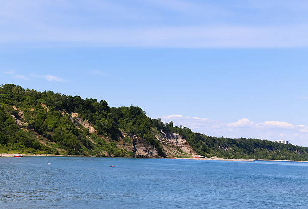 istock Hills on Scarborough Bluffs 502088707