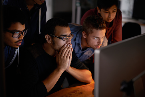 Shot of a group of young designers staring tensely at a monitorhttp://195.154.178.81/DATA/i_collage/pi/shoots/783867.jpg