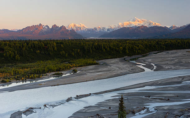 istock South View Mount McKinley Range Denali National Park 502095292