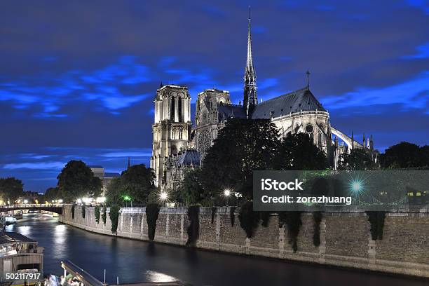 Side View Notre Dame De Paris Stock Photo - Download Image Now - Abbey - Monastery, Architecture, Awe