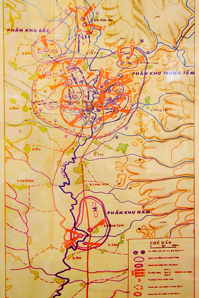 istock Vietnam old soldier map 502124038