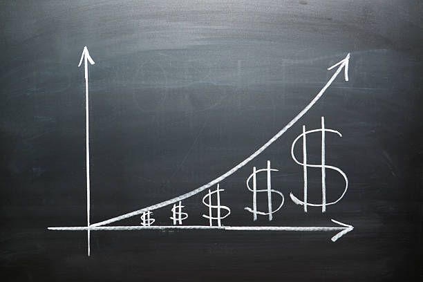 dólar gráfico de crescimento - stock market stock ticker board stock market data finance - fotografias e filmes do acervo